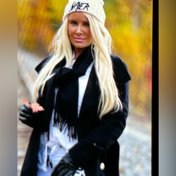 HAPPY FALL FROM BEAUTIFUL BOSTON & MAINE!! The color of the leaves are stunning! - Picture 10 of 17